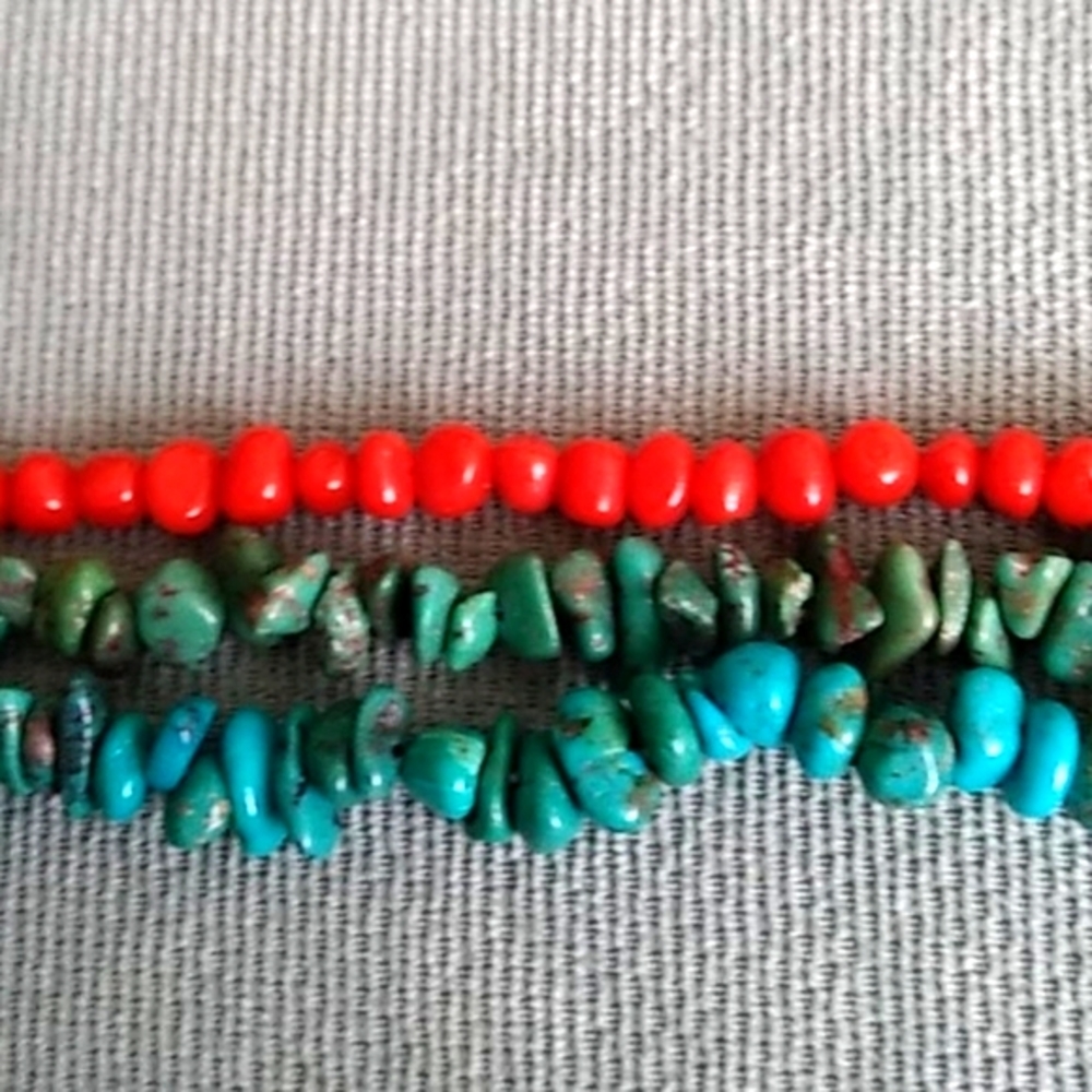 TURQUOISE AND CORAL THREE STRAND TORSAD - Picture 3 of 9
